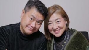 菅田将暉の両親の画像
